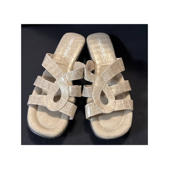 Easy Street Easystreet sandals - Brand New - Picture 1 of 2